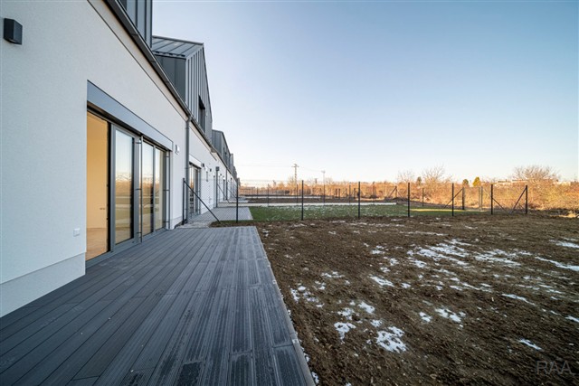 terasa za domem [7/20]