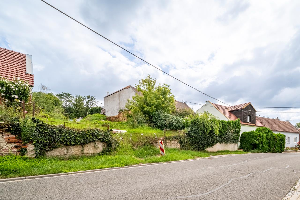 boční pohled, ulice Salašská [1/6]